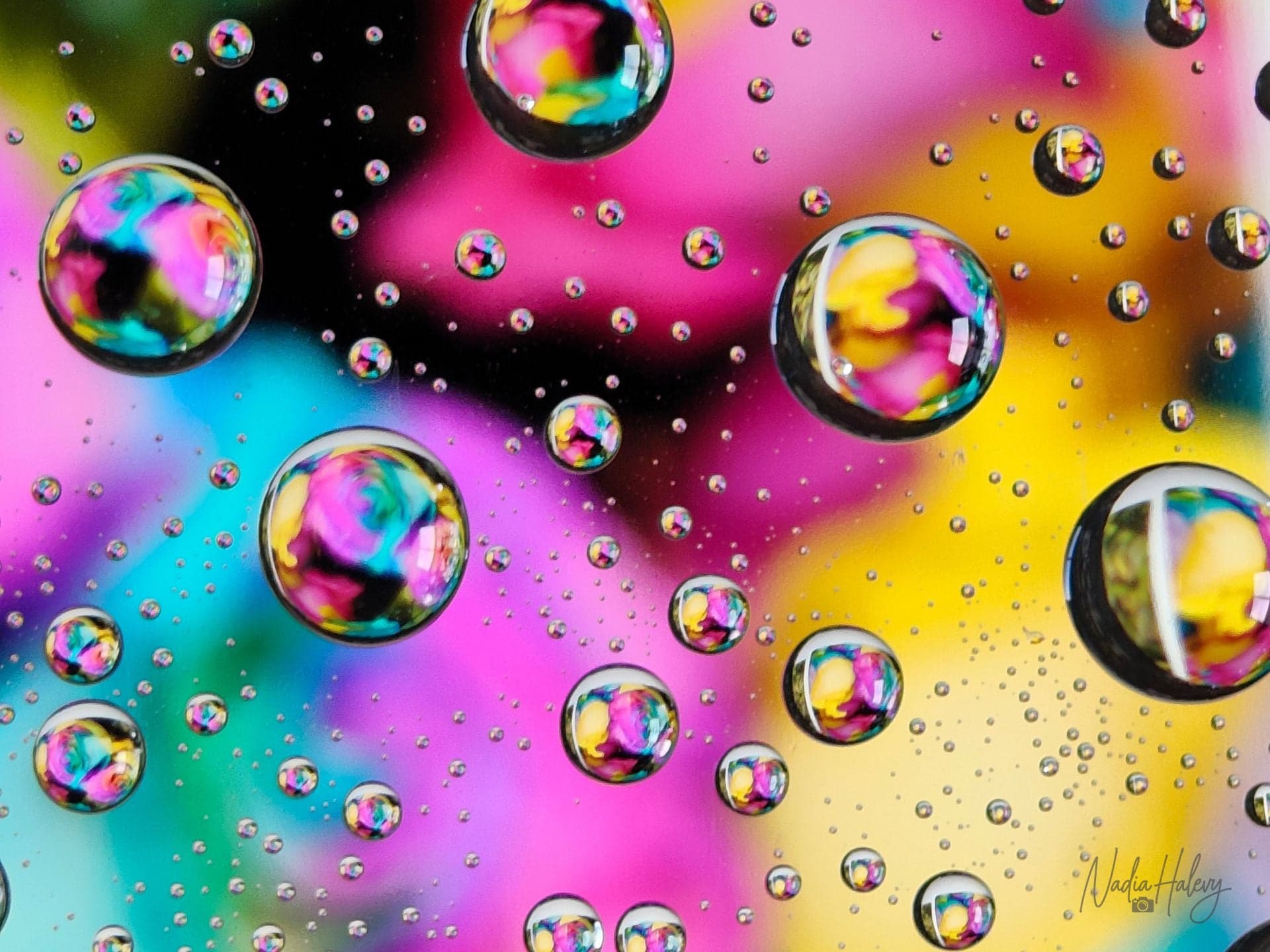 Chromatic Drops